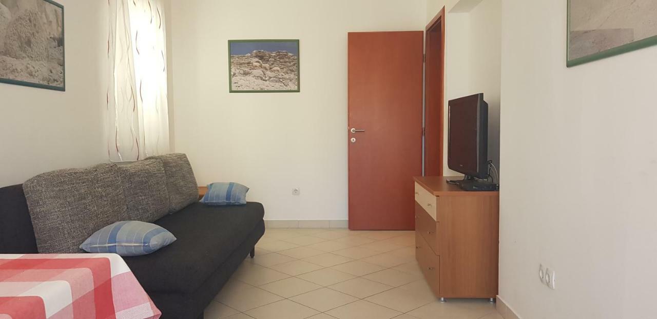 Apartments Biba Novalja Zewnętrze zdjęcie