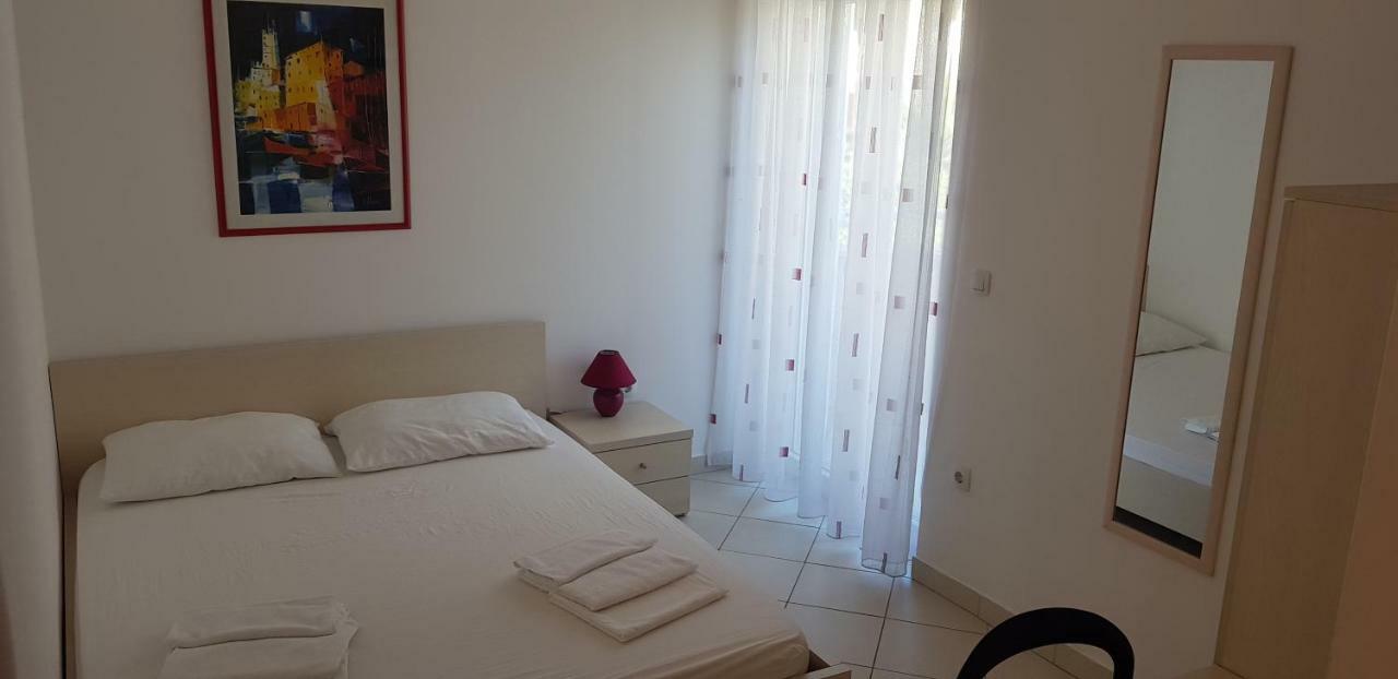 Apartments Biba Novalja Zewnętrze zdjęcie