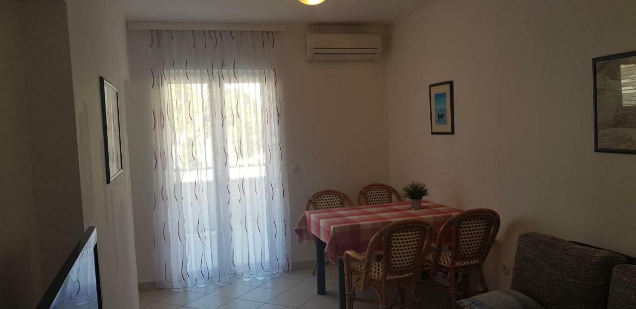 Apartments Biba Novalja Zewnętrze zdjęcie