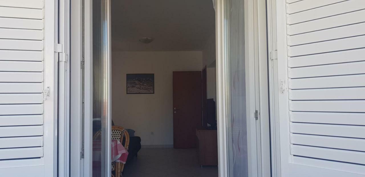 Apartments Biba Novalja Zewnętrze zdjęcie