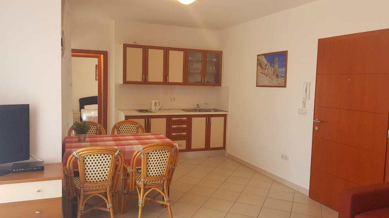 Apartments Biba Novalja Zewnętrze zdjęcie