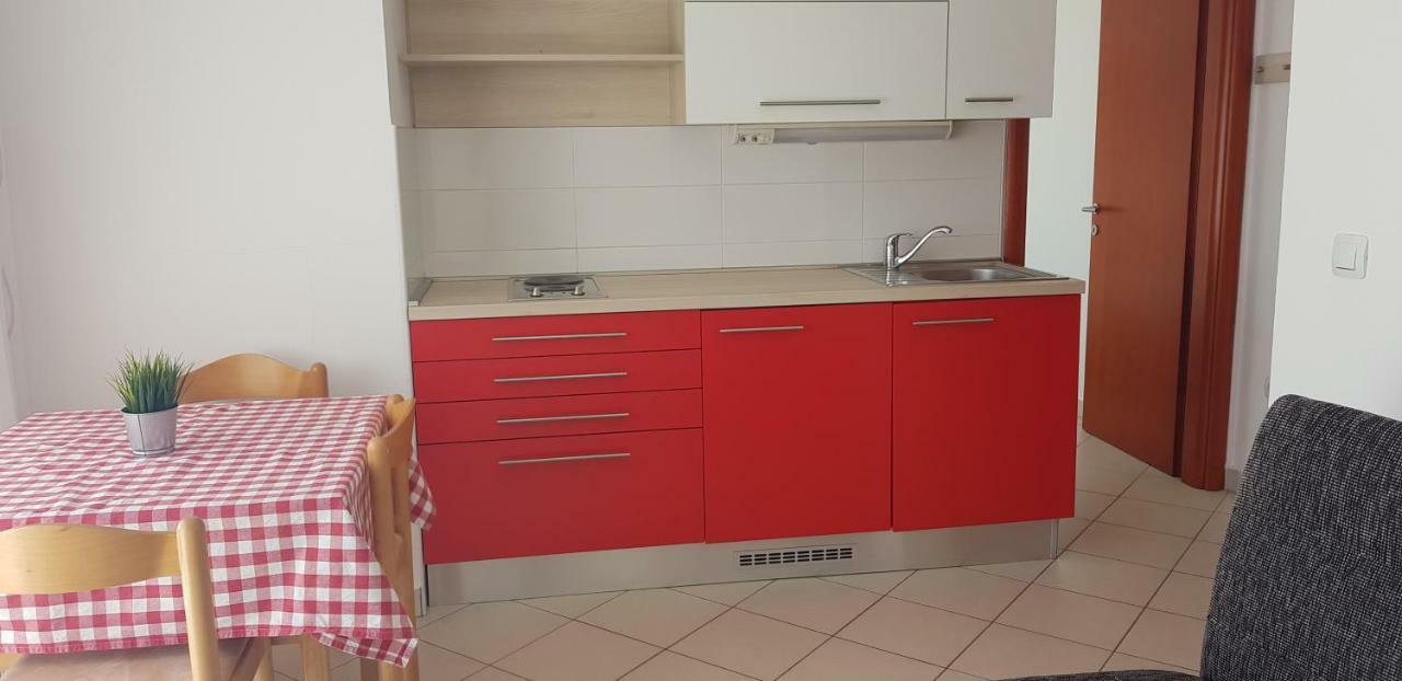 Apartments Biba Novalja Zewnętrze zdjęcie